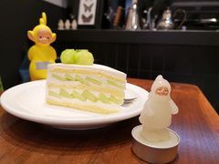 蜜瓜奶油蛋糕-black rainbow coffee
