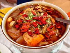 -渝信川菜 · 川味家常菜(财富购物中心店)