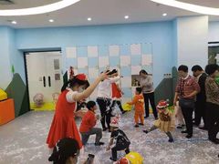 -美国谷斯妈妈早教中心 (陆家嘴店)