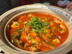 -魏铭鱼头捞饭(晋阳路店)