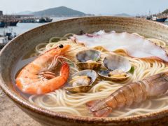 -渔满仓海鲜面·小镇渔家菜(石浦大庆路店)