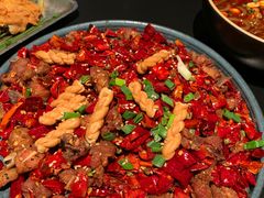 重庆特色辣子鸡-纯阳•六两酒馆