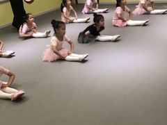 -天津瑞宇康培训学校(爱琴海购物公园店)