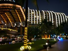 -三亚湾海居铂尔曼度假酒店