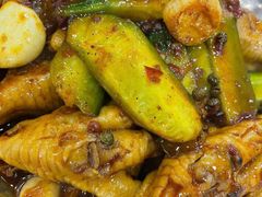 -江城燕子大排档(江汉路步行街店)