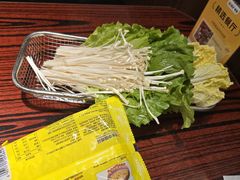 -沙胆彪炭炉牛杂煲(上海日月光广场店)