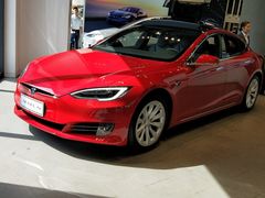-TESLA 特斯拉(上海太古汇体验店)