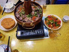 -乡土特色.冷锅鱼.牦牛肉汤锅