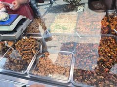 -老六素货(王顶堤店)