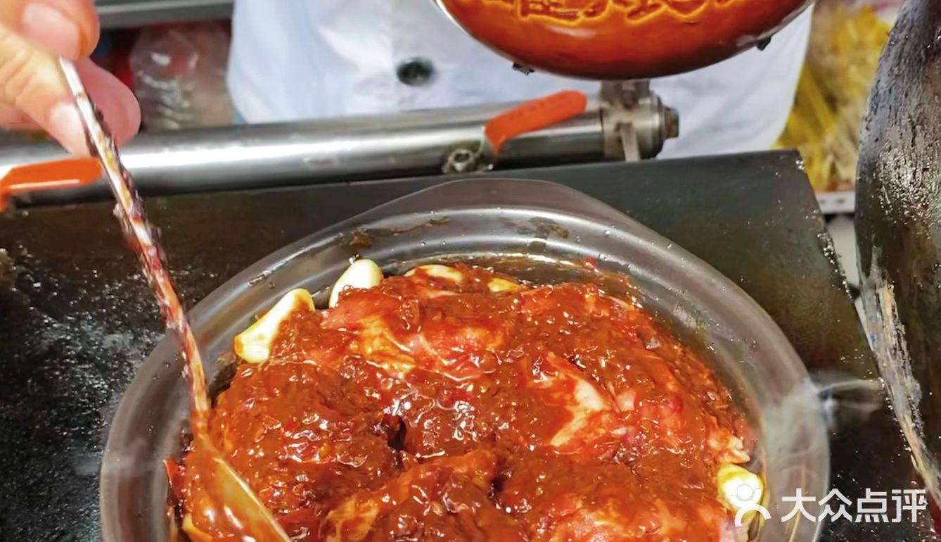 猪煲煲·炫饭嘎嘎香🥩🧃