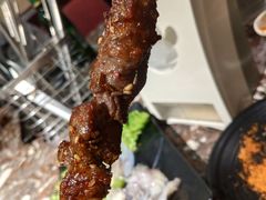 -啊美丽炭火烤肉(滑翔一店)