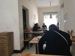 -王菊美食街·王菊面馆(总店)