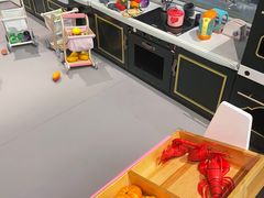 -萨卡屋亲子乐园·餐厅(龙山万物工场店)