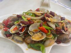 -覃记海鲜美食餐厅