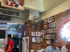 大堂-亚明蟹肉面特大虾饺(สีลม)