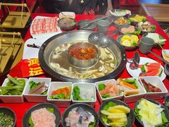 -谭鸭血老火锅(万象九宜城店)