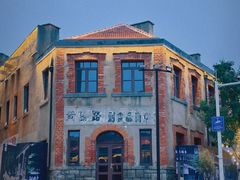 -郑庄脂渣海鲜楼(九水路店)