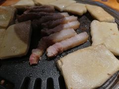 -唯成•韩国炭火烤肉 유성고기