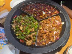 -蜀香三绝·牛蛙·烤鱼·天府炒鸡(安丘泰华店)