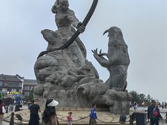 -巴陵广场