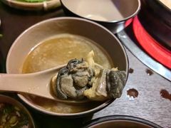 乌鸡菌汤锅-芸鲜季·云南野生菌餐厅· 云南风物味研社(闵行店)