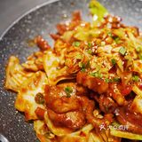 生吃一整只活章鱼⁉️杭州zui好吃韩料被我找到了‼️熔岩🐓好吃哭