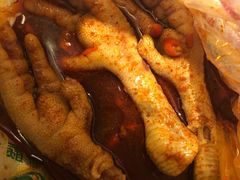 -二孃鸡爪爪(东郊记忆店)