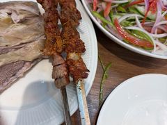 -贯贯吉·清真餐厅(浙江中路店)