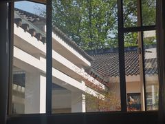 -春兰国宾馆(凤城河风景区老街店)