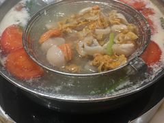 -胡须佬鸡煲四季火锅店(石厦西村直营店)