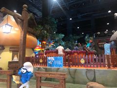 -蓝精灵乐园·世茂精灵之城主题乐园