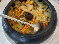 原味蒸馏汽锅鸡-云腾食府·云南菜