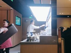 -海底捞火锅(吴中路店)