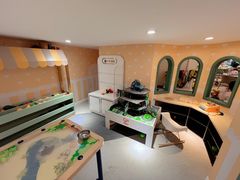 -艾米茉亲子餐厅(万象城店)