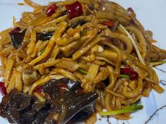 鱼香肉丝-神仙钵湘香土菜馆(光华路店)