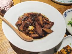 牛肝菌黑蒜烧茄子-一坐一忘云南菜(嘉里中心店)