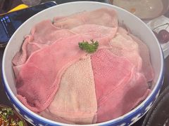 -周小明火锅(黑金冠社区店)