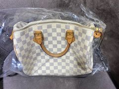 -IRENCE伊琳丝奢侈品皮具护理(二手鉴定世界广场店)