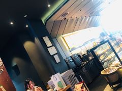 -星巴克(深圳北站B5检票口)