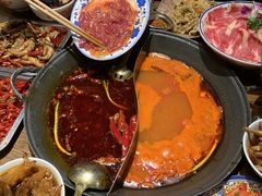 -萍姐火锅·公路夜市(武汉首店)