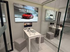 -TESLA 特斯拉(广州天环广场体验店)