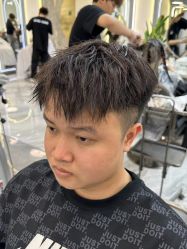 -苏奇发型·烫发染发