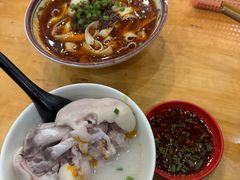 -雷祖芳老妈蹄花店