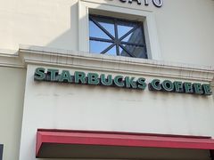 门面-星巴克(无锡百联奥特莱斯店)