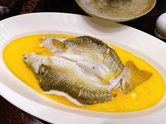 鸡汁爆腌海鲻鱼-杭州西子湖四季酒店·金沙厅
