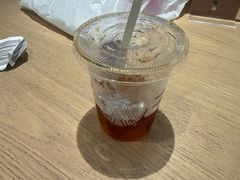 -星巴克(浦东机场T2到达店)