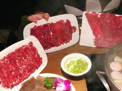 吊龙-牛焱·贵州黄牛肉火锅(城西银泰店)