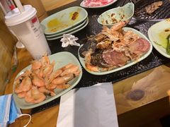 -釜御山海鲜烤肉火锅自助(新城市中心店)