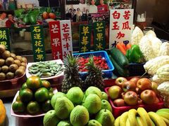 -六合夜市