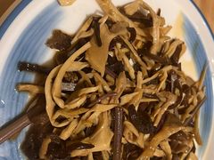 -小厨子私房菜·云南美食店